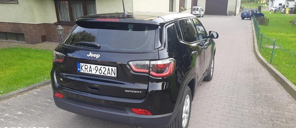BMW Seria 3 cena 18500 przebieg: 344000, rok produkcji 2009 z Łańcut małe 56